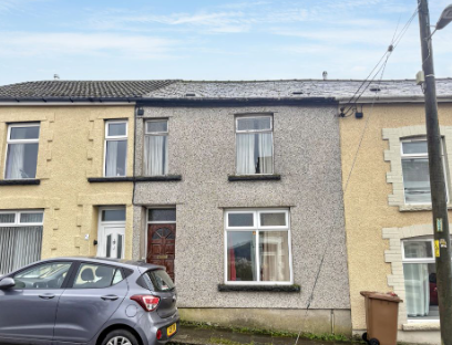 Renovation in Bargoed photo